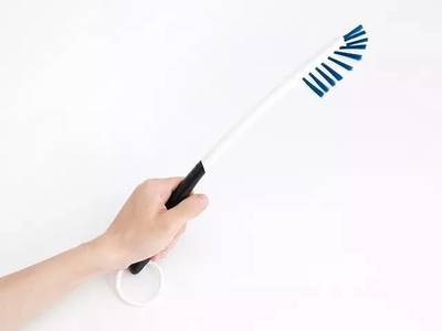 水杯边角污垢难清除？这款水杯刷神器助你轻松解决